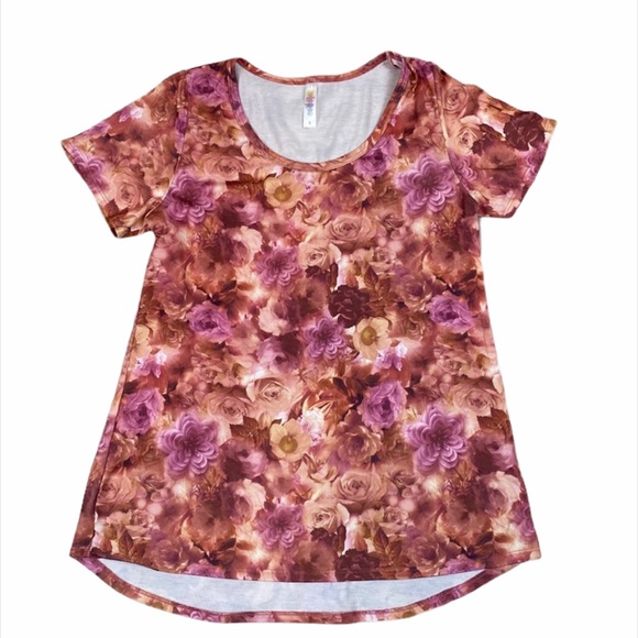 LuLaRoe Tops - Lularoe Pink Rose Print Floral T-shirt Top